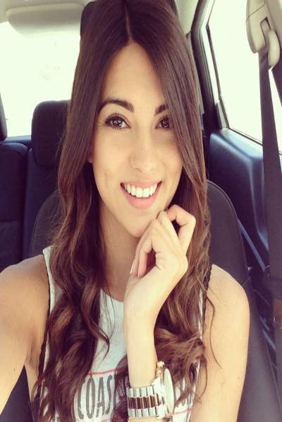 Dwarka Escort